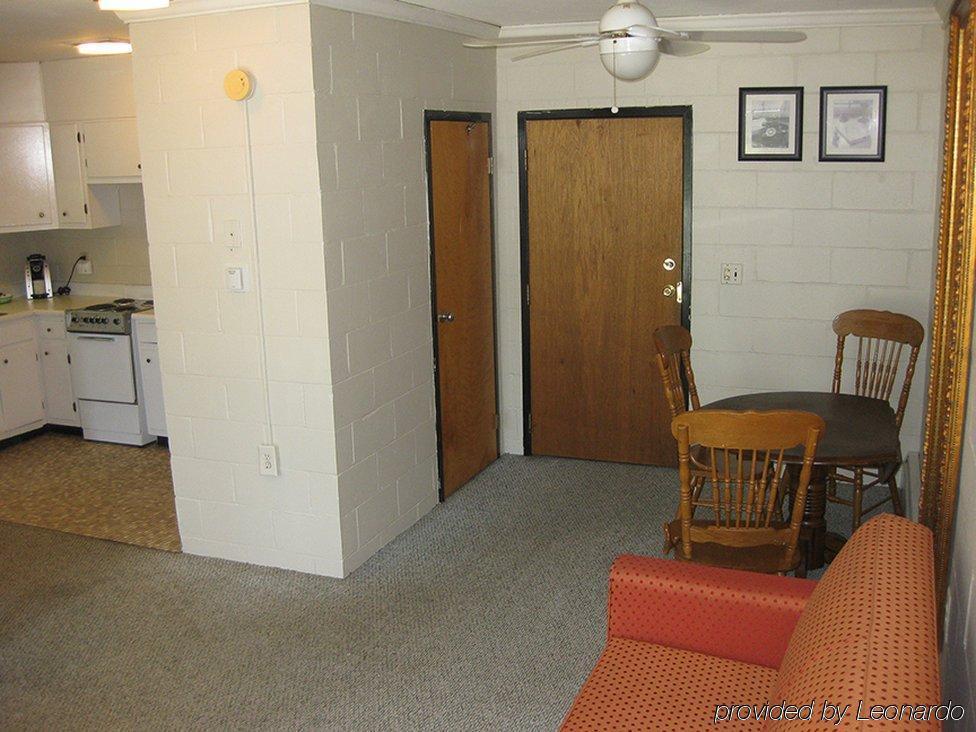 Seabreeze Motel 3*